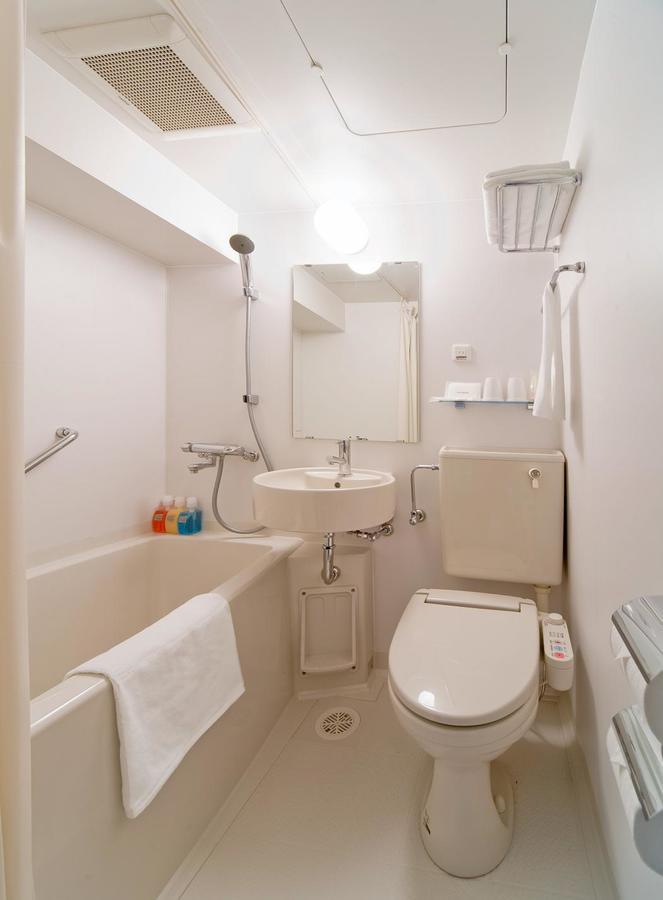 Smile Hotel Matsuyama Matsuyama  Bagian luar foto
